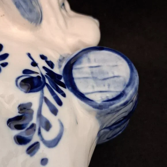 Vintage Delft Blue Ceramic Dog Coin Bank – Hand Painted Blue & White Collectible - Picture 7 of 12